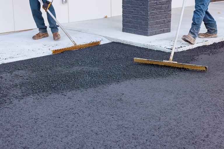 Professional tarmac driveway installation